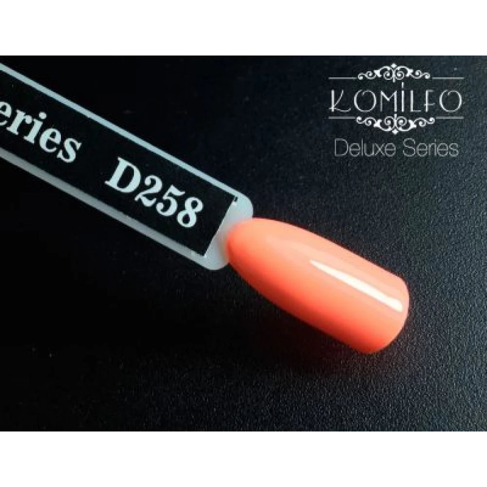 Gel polish D258 8 ml Komilfo Deluxe